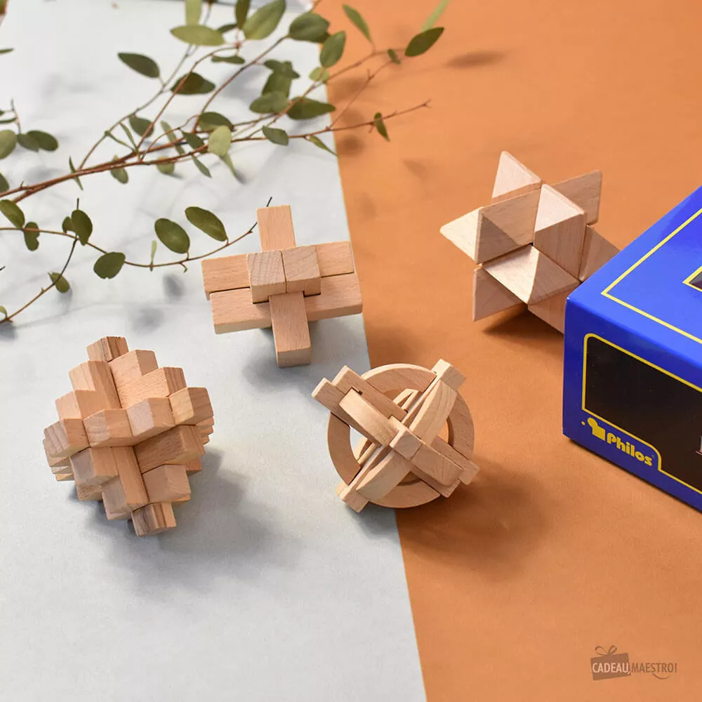Set casse-têtes bois